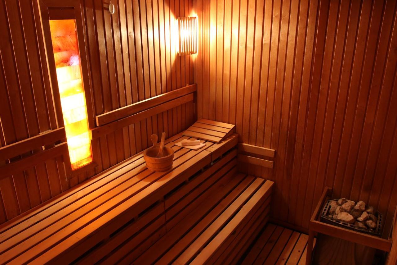 Typton Hotel&Spa Medzilaborce Ngoại thất bức ảnh